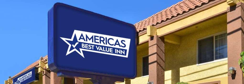 Americas Best Value Inn Ντάριεν Εξωτερικό φωτογραφία