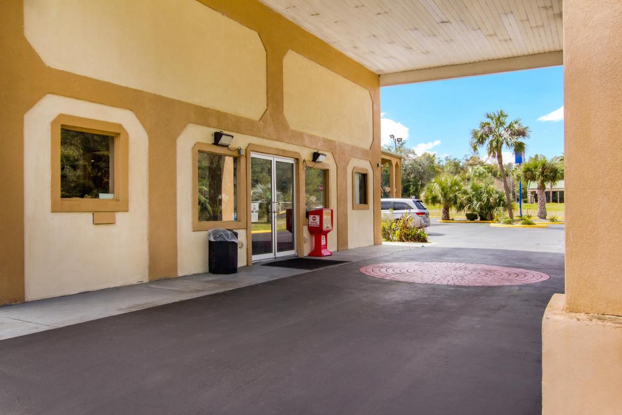 Americas Best Value Inn Ντάριεν Εξωτερικό φωτογραφία